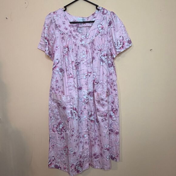 Miss Elaine Snap Front House Dress Women's L Pink Floral Cottage Grannycore Gown - Picture 1 of 6